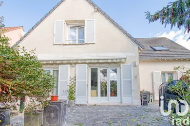 House in Chanteloup-les-Vignes (78570)