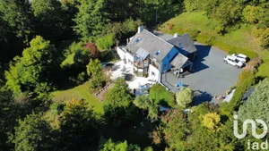 Maison d'architecte à Marigny (50570)