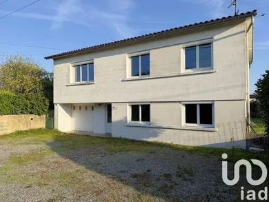 Maison à Parthenay (79200)