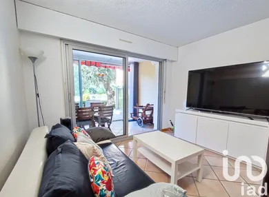 Apartment in Saint-Raphaël (83700)