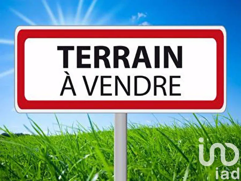 Terrain à bâtir à Château-Thierry (02400) · 40 000 €