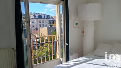 Apartment in La Garenne-Colombes (92250)