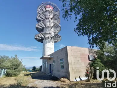 House at Laurie (15500)