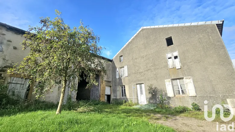 Maison 10 pièces 325 m² · à Dom-le-Mesnil · 325 m² · 49 900 €