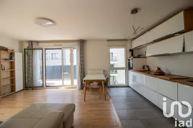 Apartment in Rueil-Malmaison (92500)