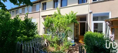 House at Onet-le-Château (12850)