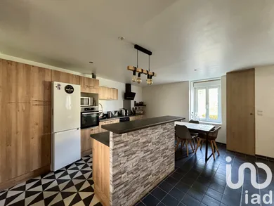 Longere at Lamballe (22400)