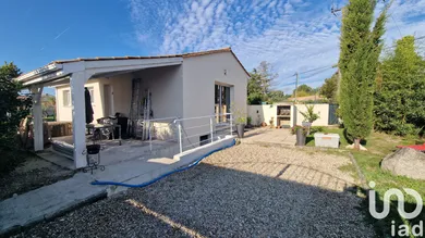 Maison traditionnelle à Macau (33460)