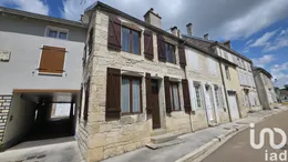 House in Arc-en-Barrois (52210)