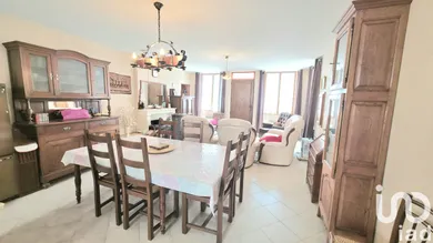 House in Arc-en-Barrois (52210)