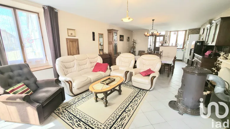 Maison 5 pièces 135 m² · à Arc-en-Barrois · 135 m² · 89 000 €