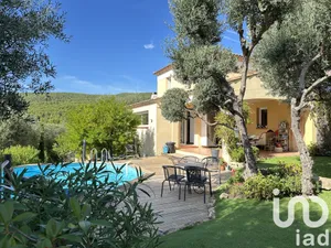 Maison à CEYRESTE (13600)