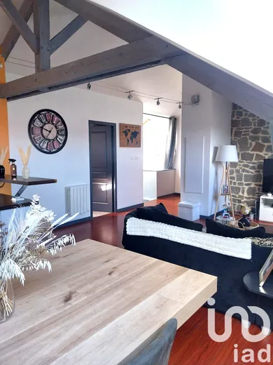 Apartment in Fougères (35300)