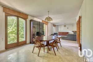 Maison à Le Plessis-Trévise (94420)