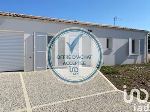 Maison à Sainte-Radégonde-des-Noyers (85450)