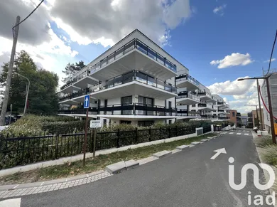 Apartment in Lagny-sur-Marne (77400)