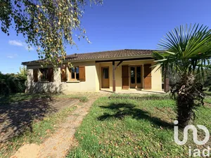 Maison de campagne à SAINT VINCENT LE PALUEL (24200)