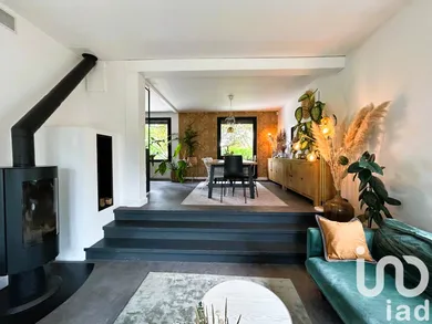 Maison traditionnelle à Mûrs-Erigné (49610)