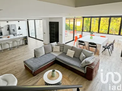 House in Créteil (94000)