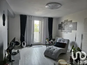Apartment at Troyes (10000)