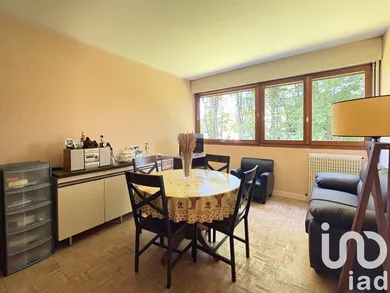 Studio à Vaux-le-Pénil (77000)