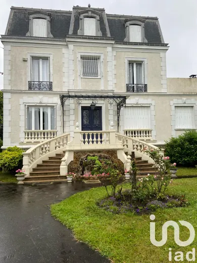 House at Le Raincy (93340)