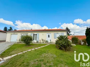 Maison à Brillac (16500)