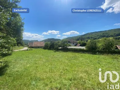 Building plot in Saint-Pierre-de-Curtille (73310)