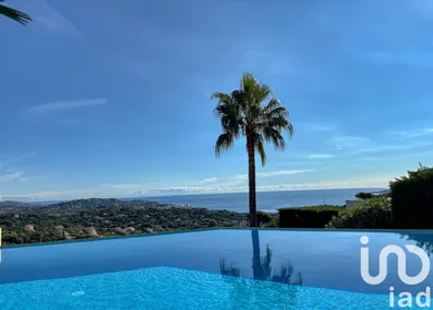 House at Sainte-Maxime (83120)