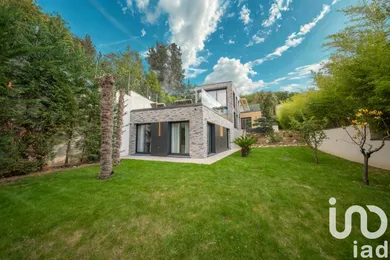 Maison à Sèvres (92310)