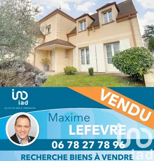 Architectural house at Germigny-l'Évêque (77910)