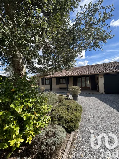 House in Tosse (40230)