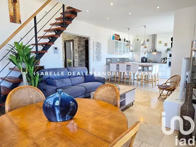 House at Six-Fours-les-Plages (83140)