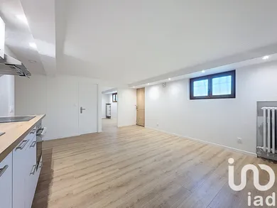 Appartement à Mauchamps (91730)