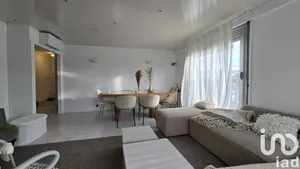Apartment at Vernon (27200)