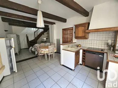 Village house in Tulette (26790)