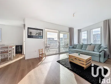 Appartement à Bordeaux (33800)