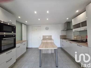 Townhouse at Cholet (49300)