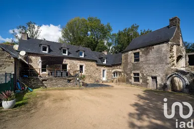 Domain at Cléden-Poher (29270)