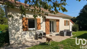 House at Pinon (02320)