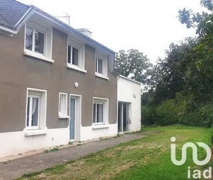 House at Grand-Champ (56390)