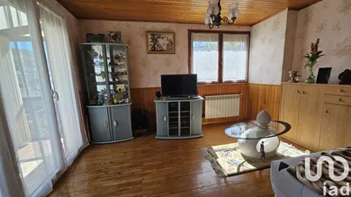 Townhouse in Nohanent (63830)