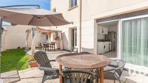 House in Sucy-en-Brie (94370)