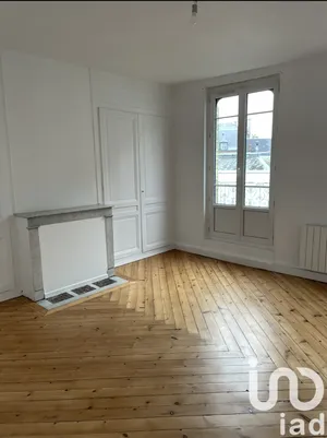 Apartment at Rouen (76100)