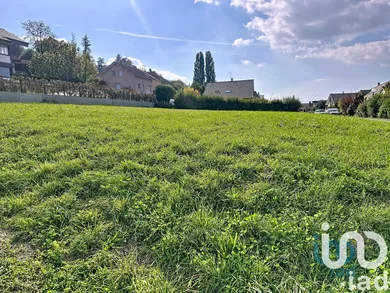 Terrain à bâtir à Évian-les-Bains (74500)