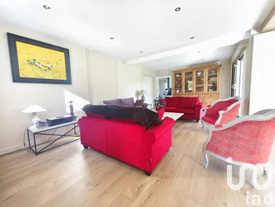 Mansion at Verton (62180)