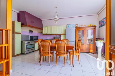 House at Le Mans (72000)