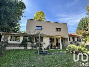 Maison à Saint-Front-de-Pradoux (24400)