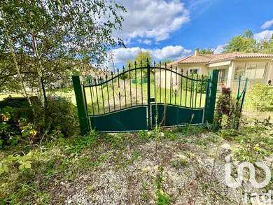 Terrain à bâtir à Marsac-sur-l'Isle (24430)