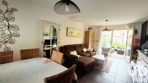 House at Maubec (84660)